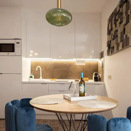 La Terraza Del Populo Little